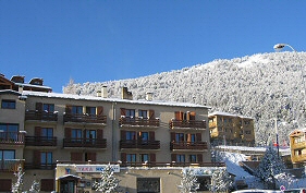 Hotel Yaka in winter